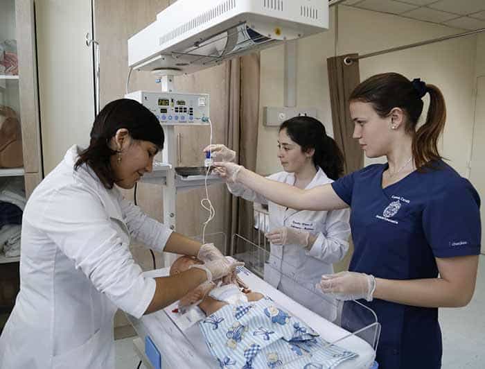 técnico en enfermería chile