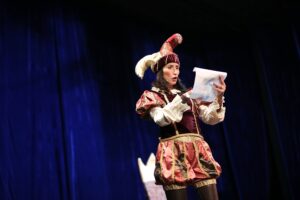 estudair teatro o actuación en instituto profesional en Chile